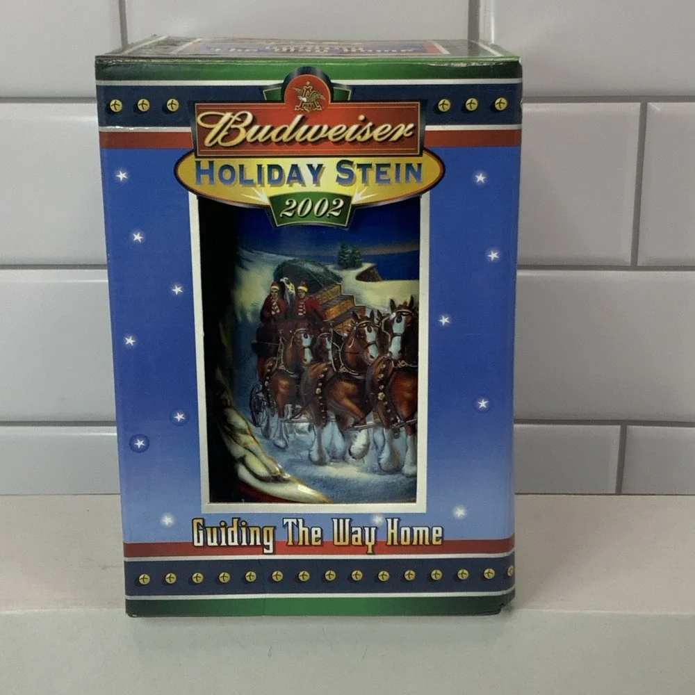 2002  Anheuser Busch Budweiser Holiday Christmas Beer Stein Clydesdales‎